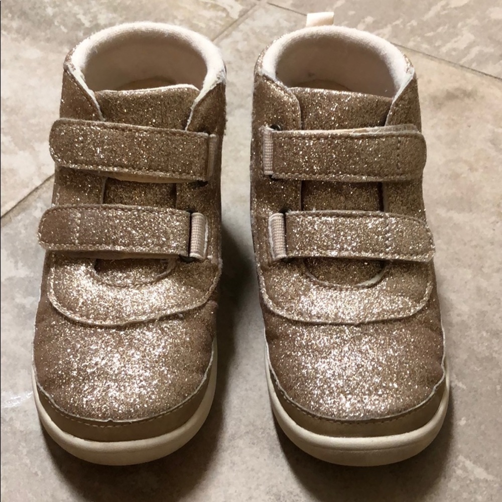 Ugg high tops in girls Size 12